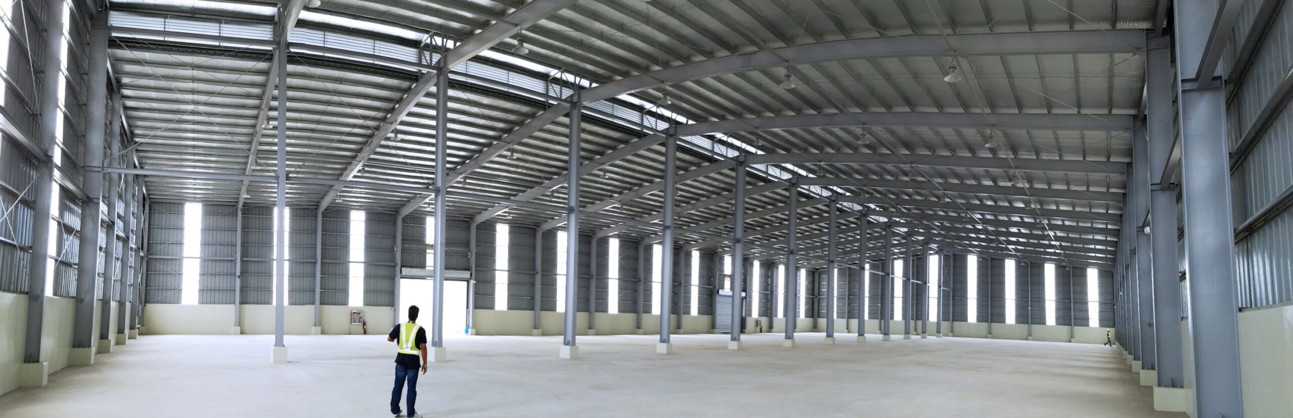 http://amsteelstructures.com/wp-content/uploads/2023/04/iloilo-warehouse-1-scaled.jpg